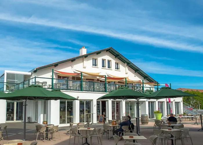 Hotel: Azureva Club Hendaye